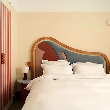 Edgar - Rue D'antibes 3*